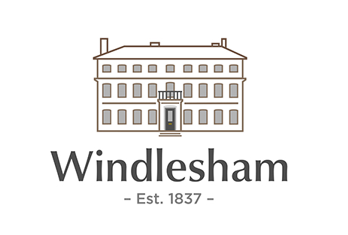 ��Ӣ��Сѧ�Ƽ���Windlesham House School �µ¶�˹��ķѧУ
