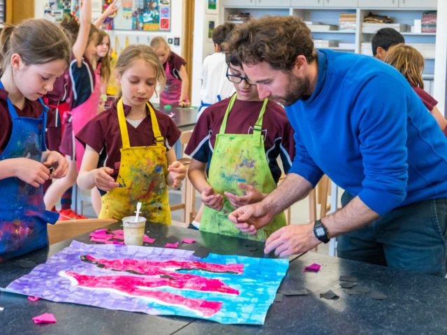 ��Ӣ����ѧ�Ƽ������ƽ�Ŀ�����